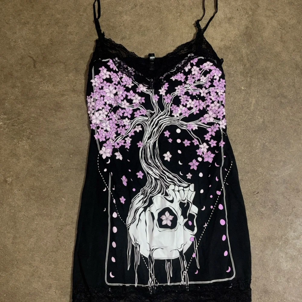 Spencer's Black and Pink Skull Tree Tank Top - Picture 1 of 1